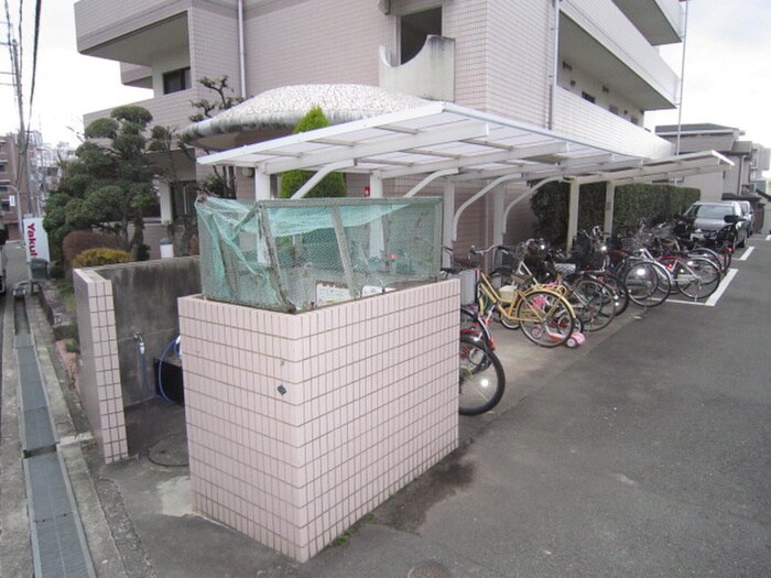 グレインヂ泉丘(102)の物件外観写真