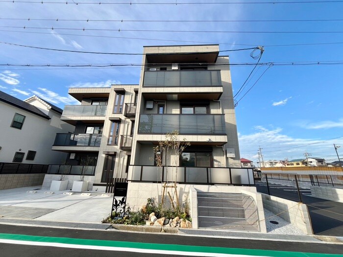 トリシア武庫川の物件外観写真