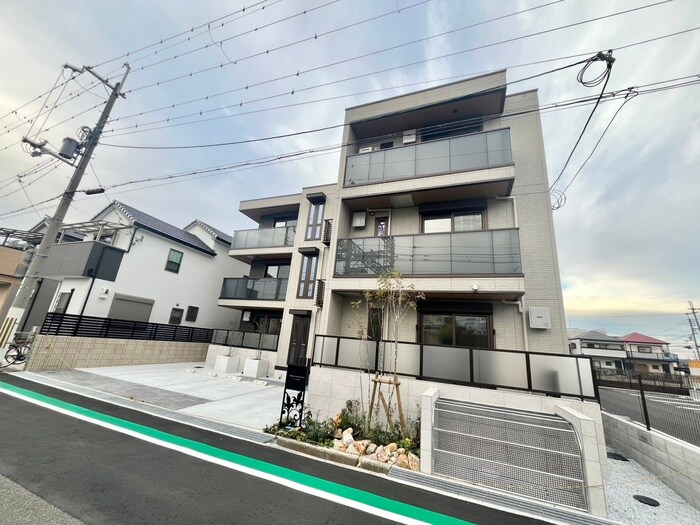 トリシア武庫川の物件外観写真