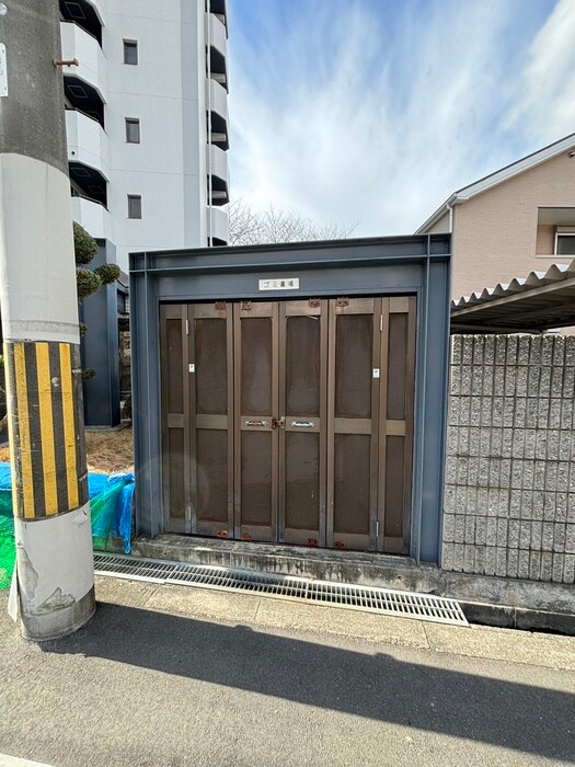 サンライフの物件外観写真