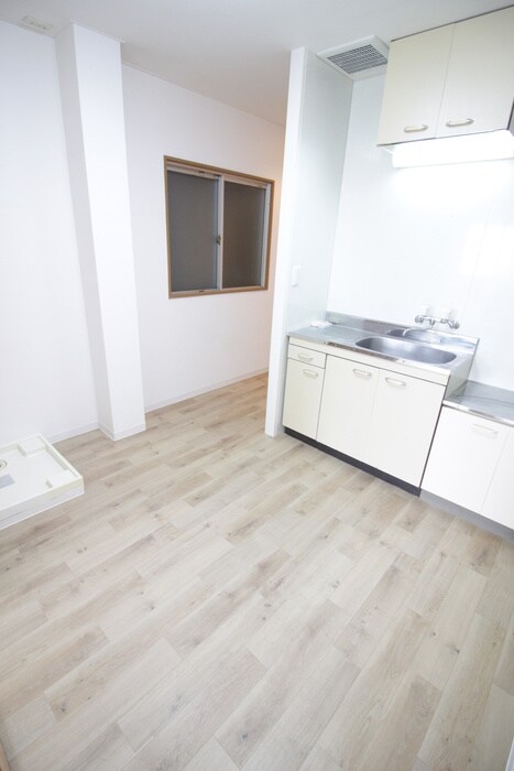 コ－ポ江戸堀の物件内観写真