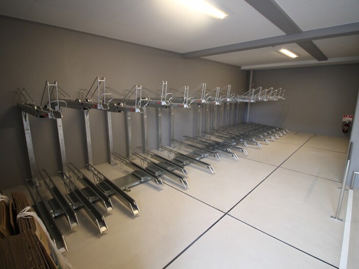 ｴｽﾌﾟﾚｲｽ京都駅ｳｴｽﾄ(203)の物件外観写真