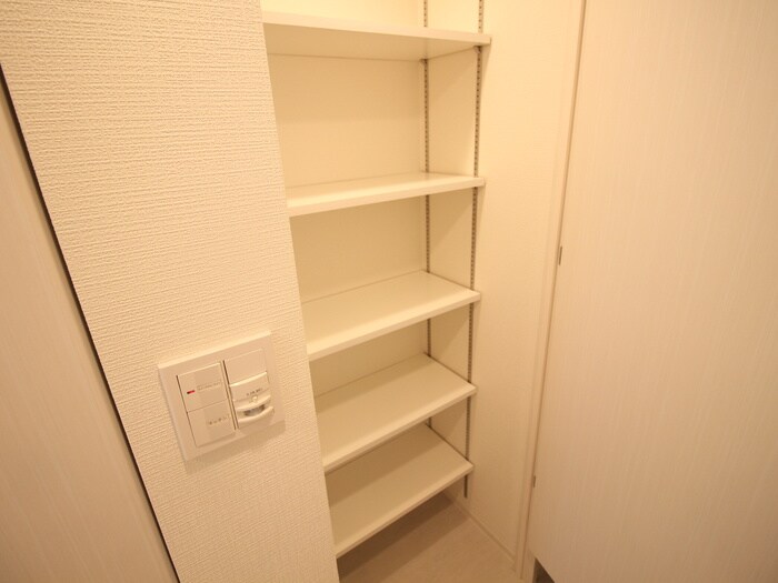 ｴｽﾌﾟﾚｲｽ京都駅ｳｴｽﾄ(203)の物件内観写真