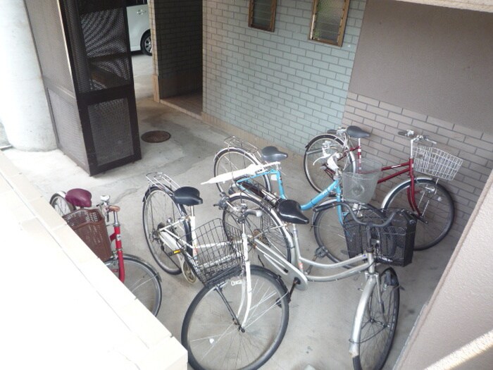 プロムナード五月の物件外観写真