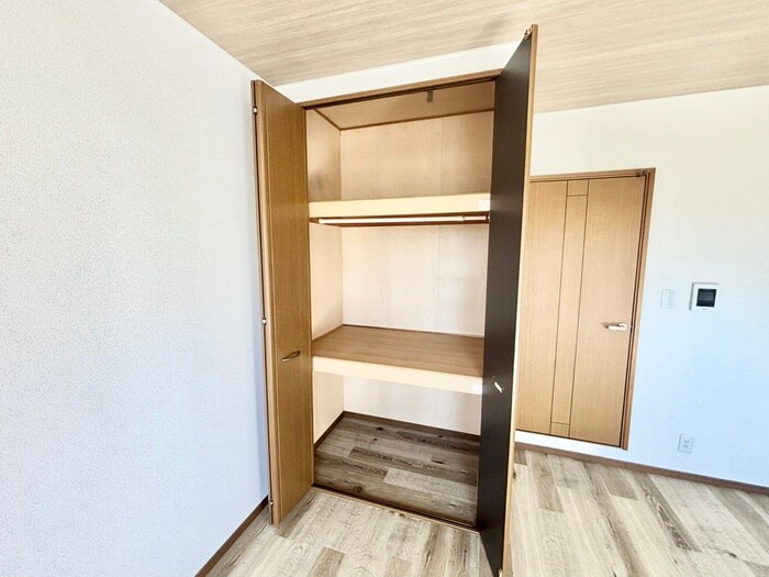 パルデンス洛東の物件内観写真