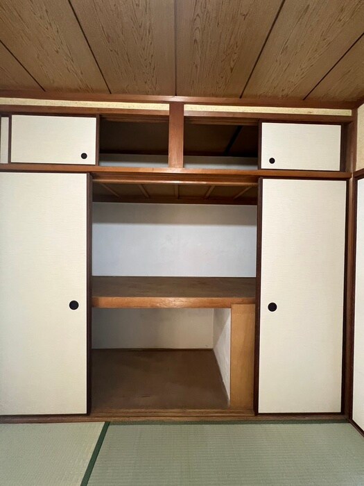 小路ハウス右棟の物件内観写真