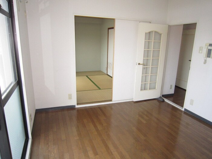 ベルシャンテ美山台の物件内観写真