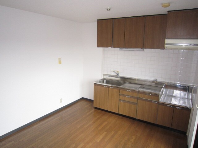 ベルシャンテ美山台の物件内観写真