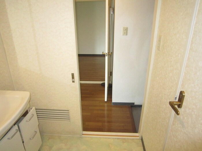 ベルシャンテ美山台の物件内観写真