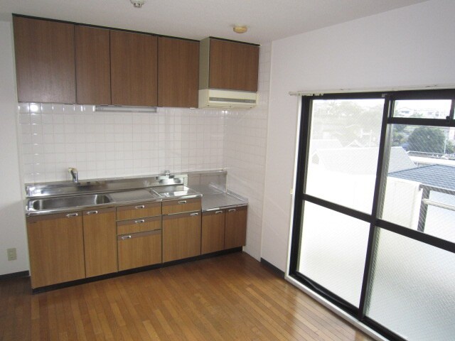 ベルシャンテ美山台の物件内観写真