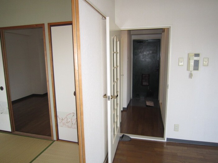 ベルシャンテ美山台の物件内観写真