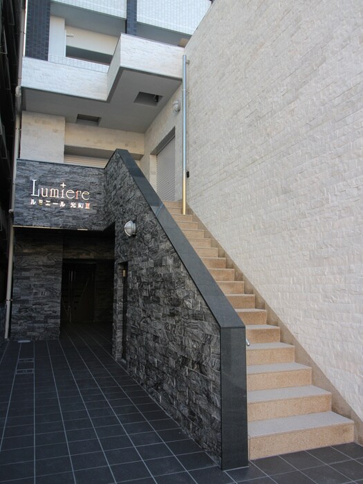 ルミエ－ル光町Ⅲの物件外観写真
