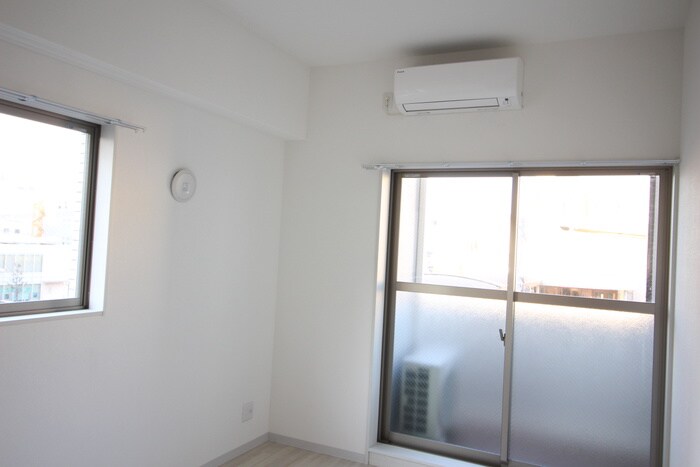 ルミエ－ル光町Ⅲの物件内観写真