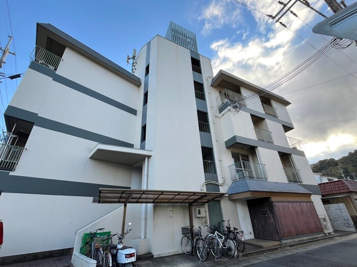 ハイツ　サン・モアの物件外観写真