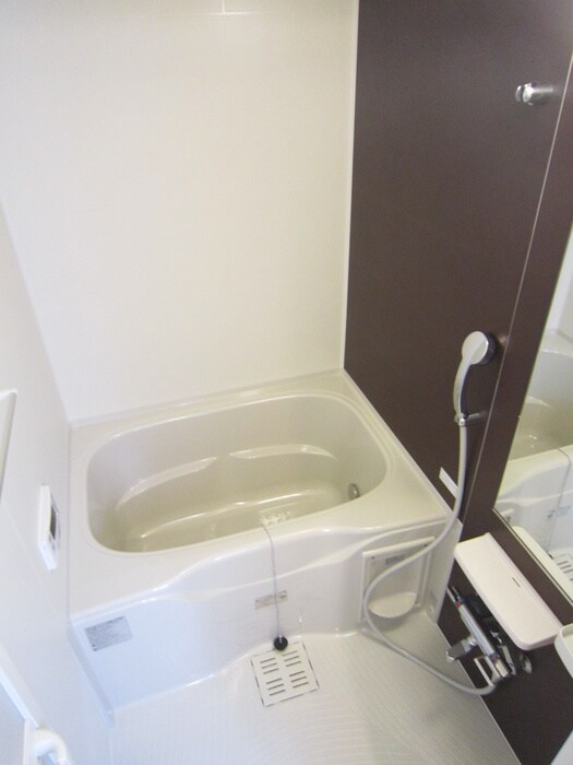 プロヴァンスブリーズⅢの物件内観写真