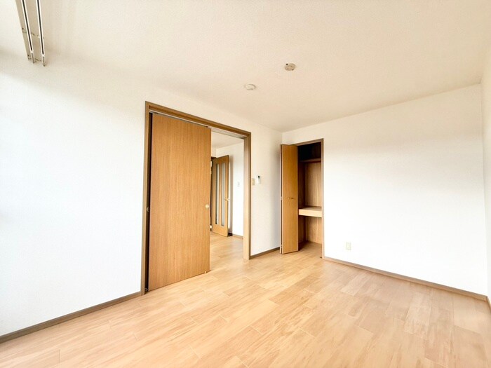 アンプル－ルⅠの物件内観写真