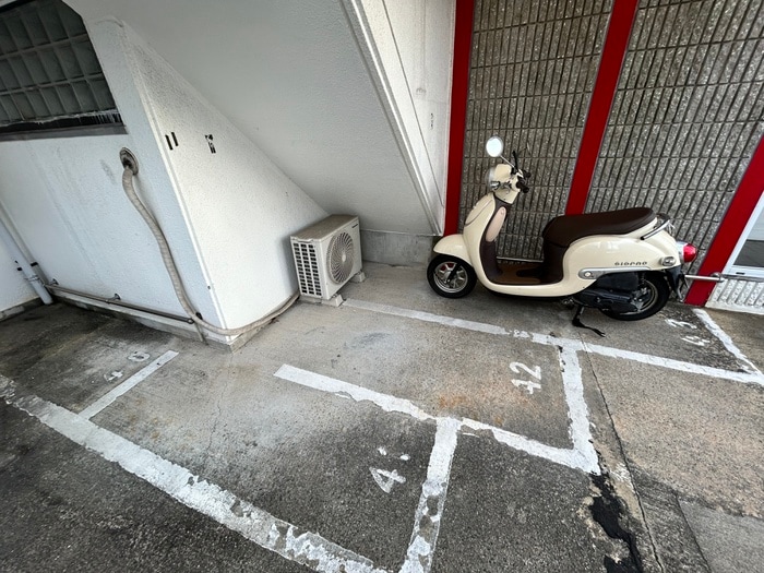 ラ・カサ・エフの物件外観写真