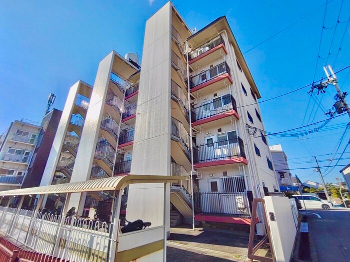 第２中村マンションの物件外観写真