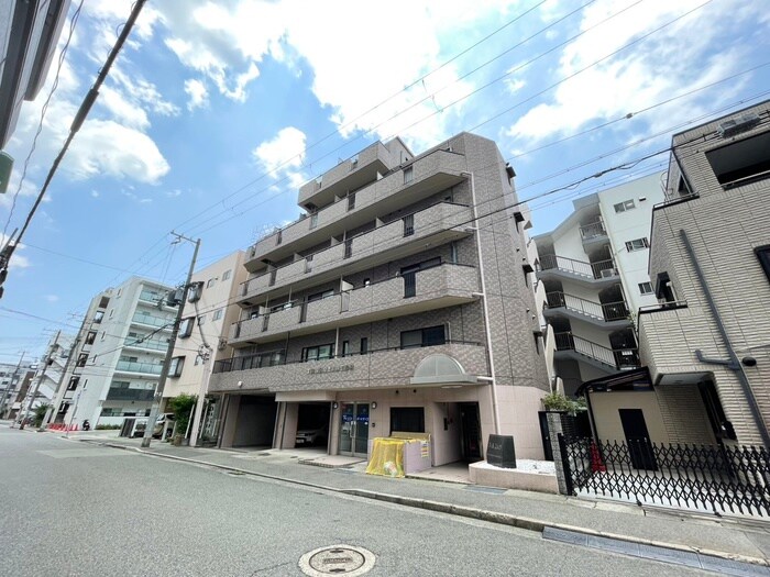 ウェルステイツの物件外観写真