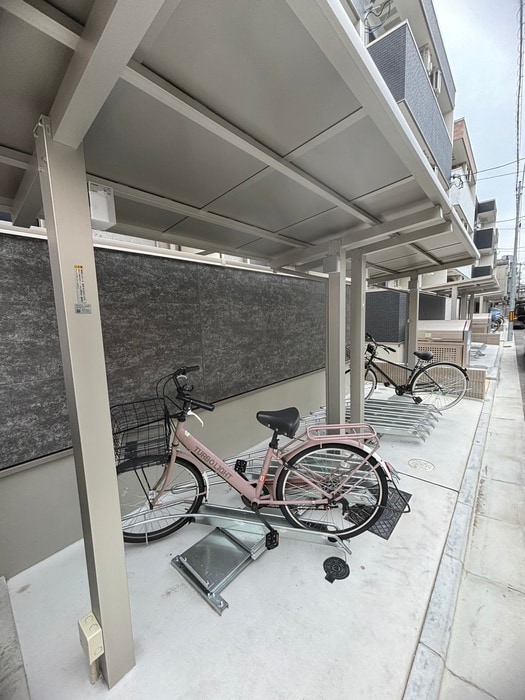 フジパレス八戸ノ里Ⅵ番館の物件外観写真