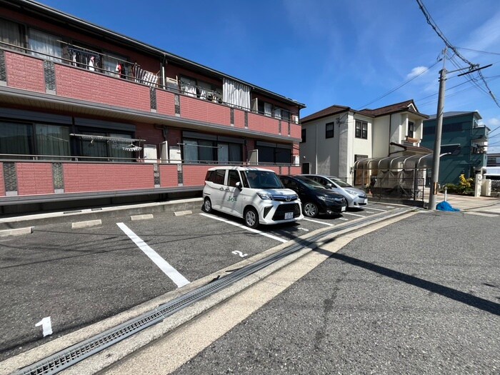 メゾンヴェールの物件外観写真