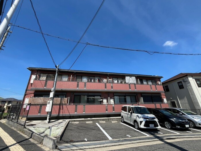 メゾンヴェールの物件外観写真