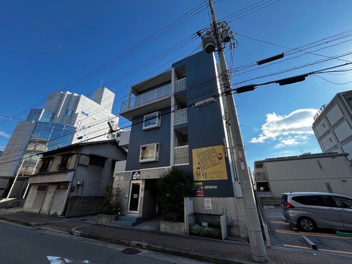 ＲＥＧＡＬ　ＣＯＵＲＴ塚口の物件外観写真