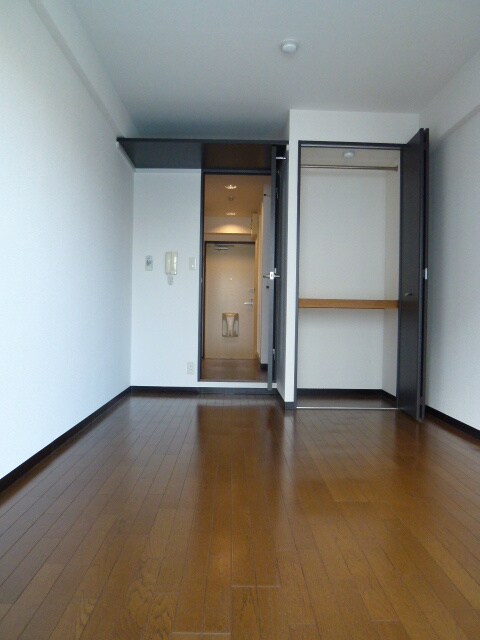 ＲＥＧＡＬ　ＣＯＵＲＴ塚口の物件内観写真