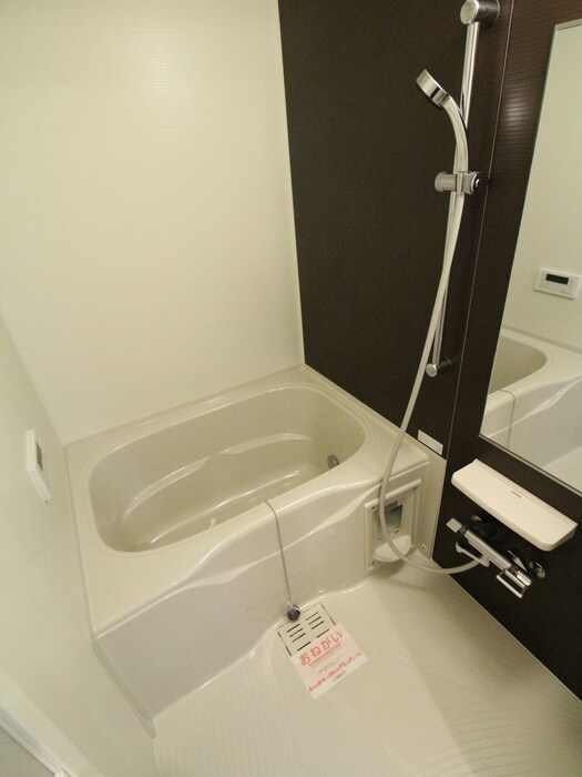 オエステ・コンドミニオの物件内観写真