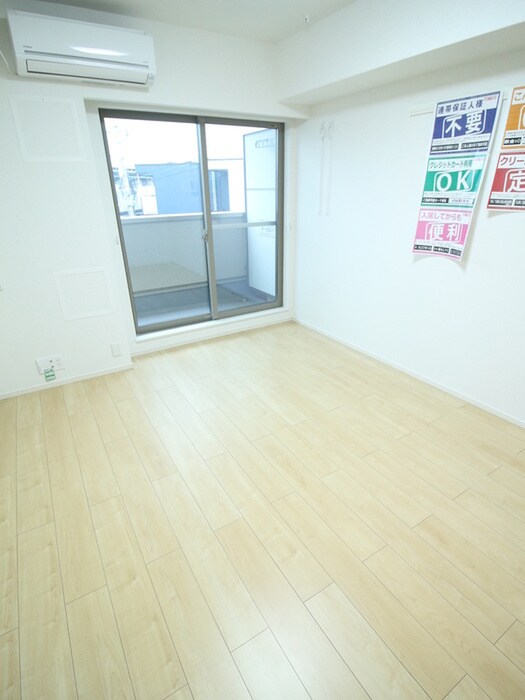 オエステ・コンドミニオの物件内観写真