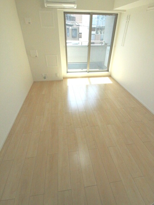 オエステ・コンドミニオの物件内観写真