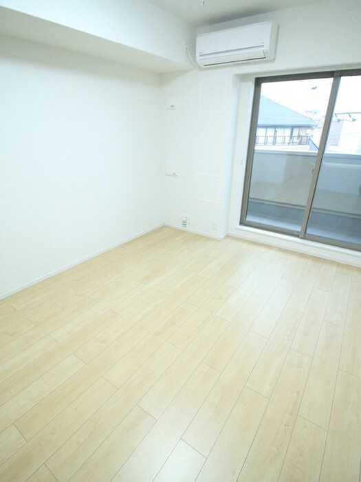 オエステ・コンドミニオの物件内観写真