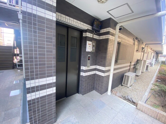 EASTRITZ巽(ｲｰｽﾄﾘｯﾂﾀﾂﾐ)の物件外観写真