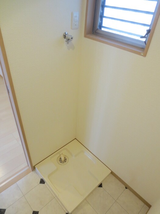 EASTRITZ巽(ｲｰｽﾄﾘｯﾂﾀﾂﾐ)の物件内観写真