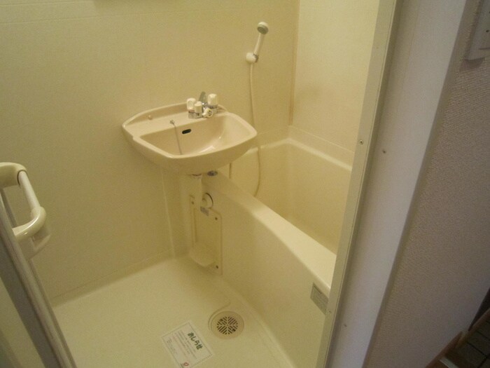 ミ－ティス衣笠の物件内観写真