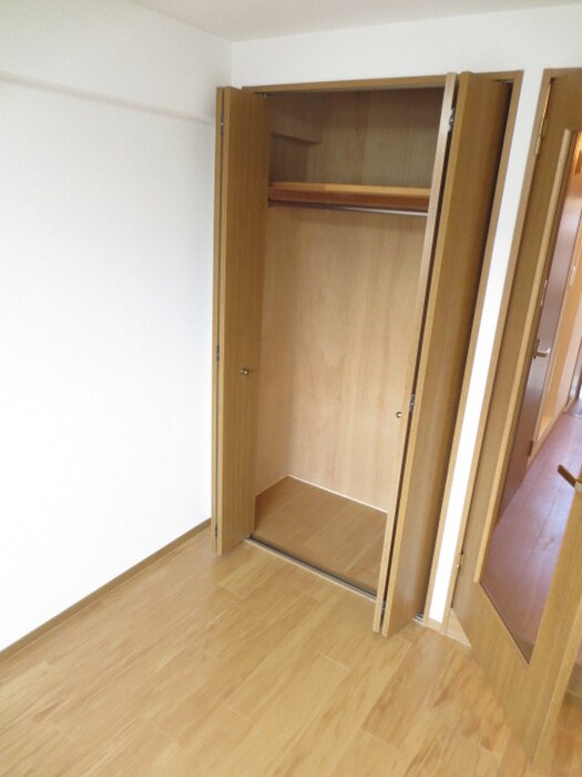 ミ－ティス衣笠の物件内観写真