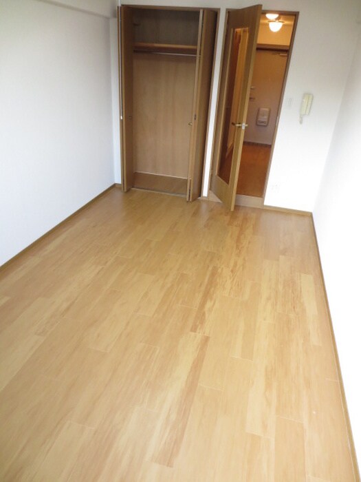 ミ－ティス衣笠の物件内観写真