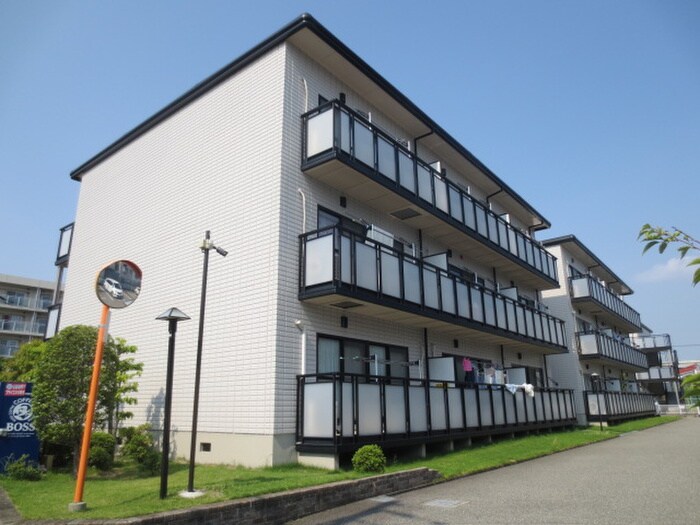 サンビレッジ摂津Ａ棟の物件外観写真