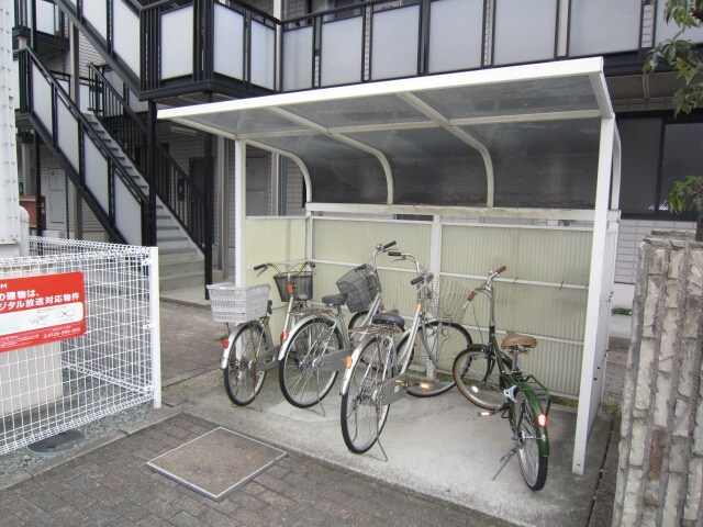 サンビレッジ摂津Ａ棟の物件外観写真