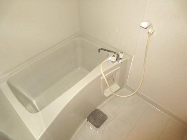 サンビレッジ摂津Ａ棟の物件内観写真