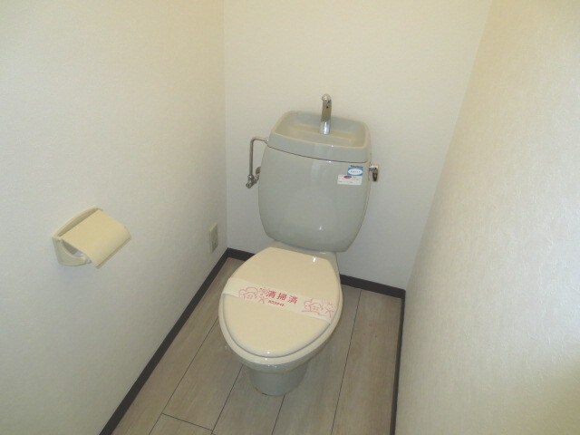 サンビレッジ摂津Ａ棟の物件内観写真