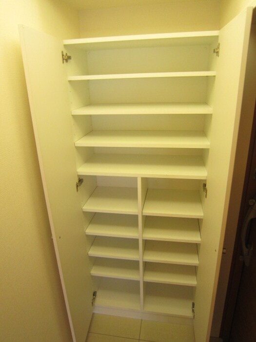 ＩＬ　ＲＯＳＳＯ堀川六角の物件内観写真