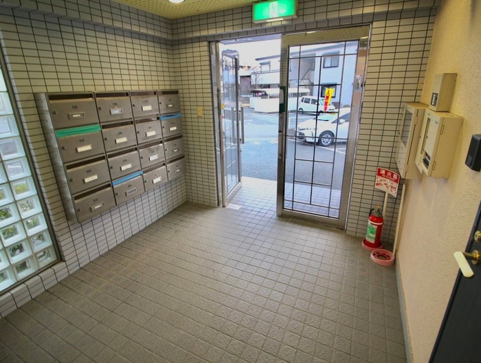 ハイツ桜ヶ丘の物件外観写真