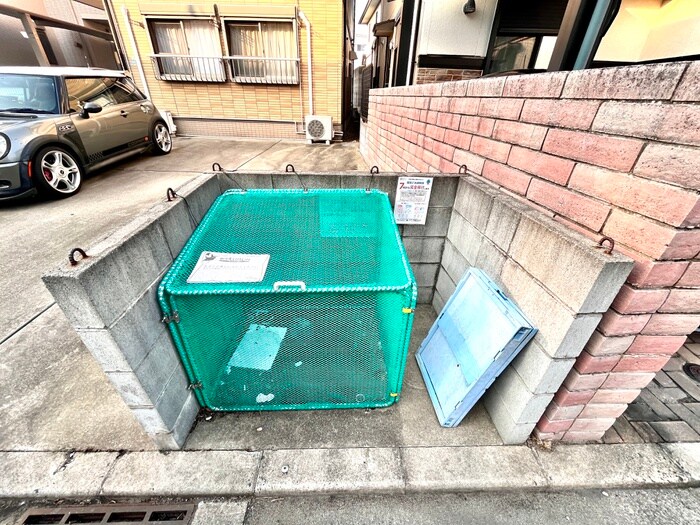 三記コ－ポⅠの物件外観写真