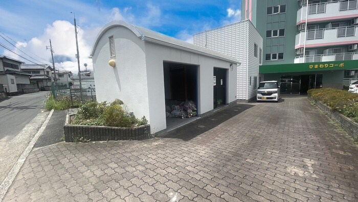 ひまわりコーポの物件外観写真