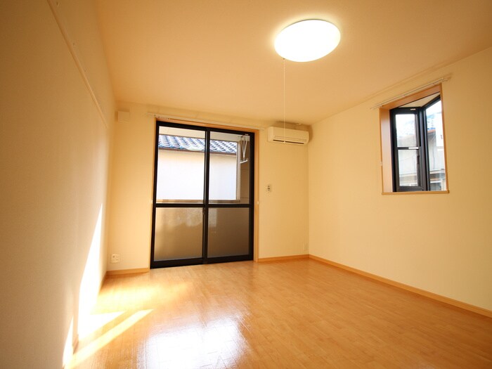 メゾン　ラ・フィ－ネの物件内観写真