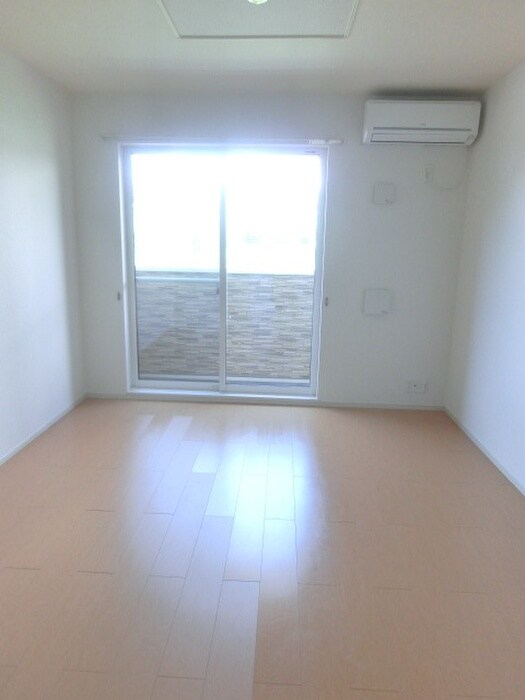 アンソレイユの物件内観写真