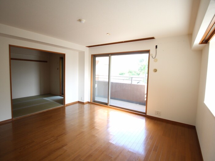 グレイスフォート桃山台(204)の物件内観写真