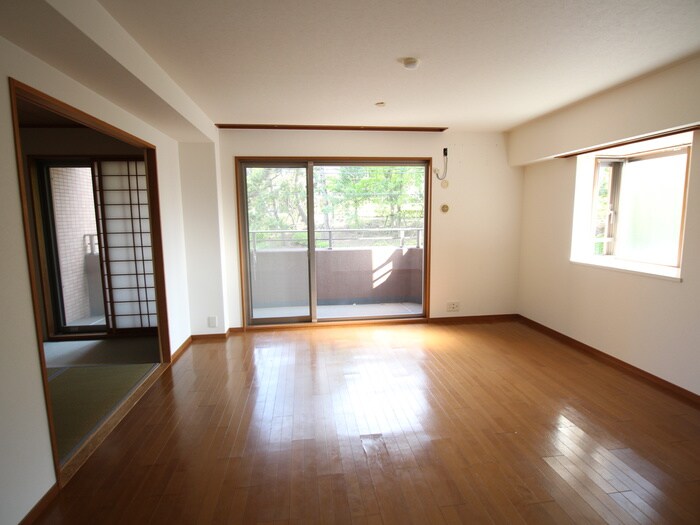 グレイスフォート桃山台(204)の物件内観写真