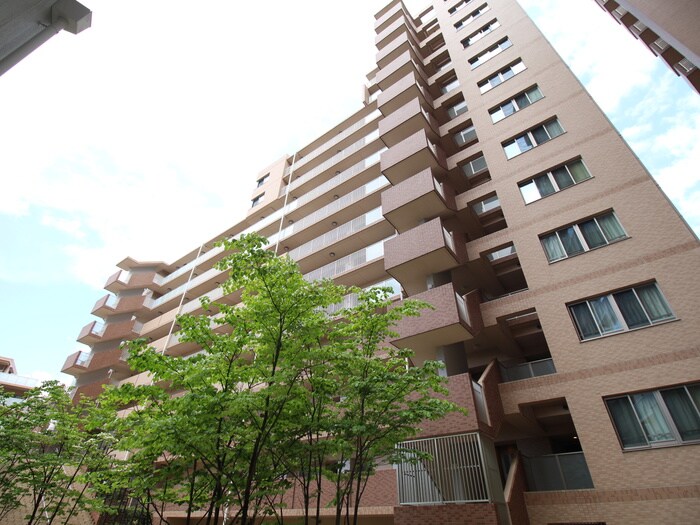 ｼﾞｵ千里中央ﾗｲｽﾞｺｰﾄE棟（806）の物件外観写真